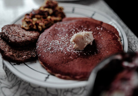 Pancake vegani banana e cioccolato | Pinkfoodshop