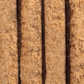 Barretta proteica vegana alle mandorle ricoperta di cioccolato proteica Fizi