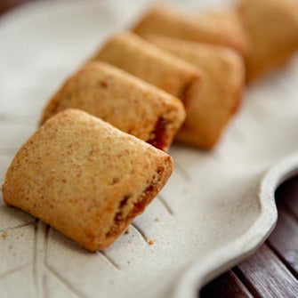 Ottobrini biscotti ripieni di di fichi e mela SZ