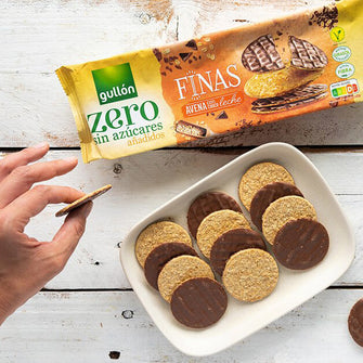 Biscotti d'avena sottili glassati al cioccolato senza zucchero Gullon
